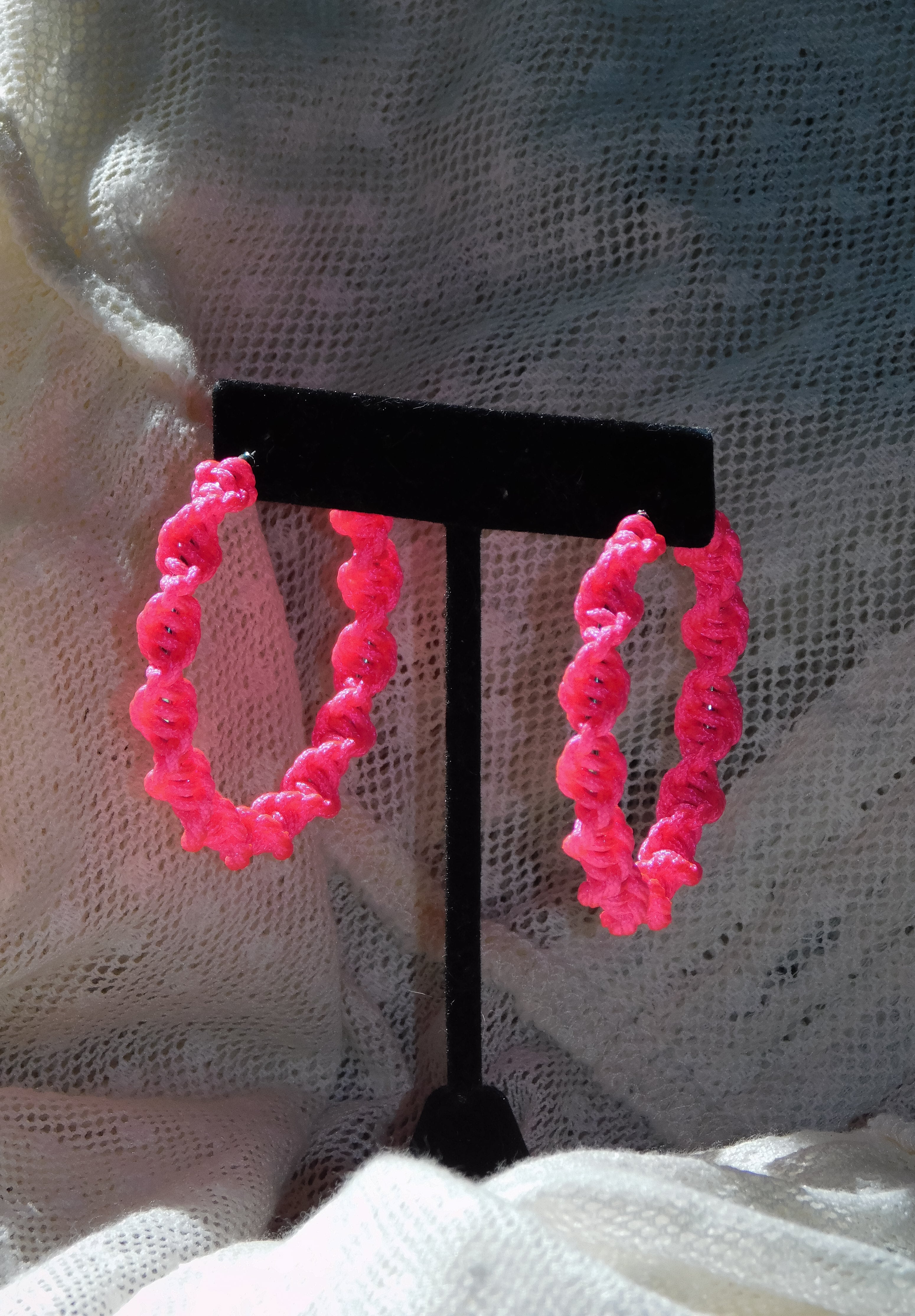Rosa Mexicano Twisted Hoops